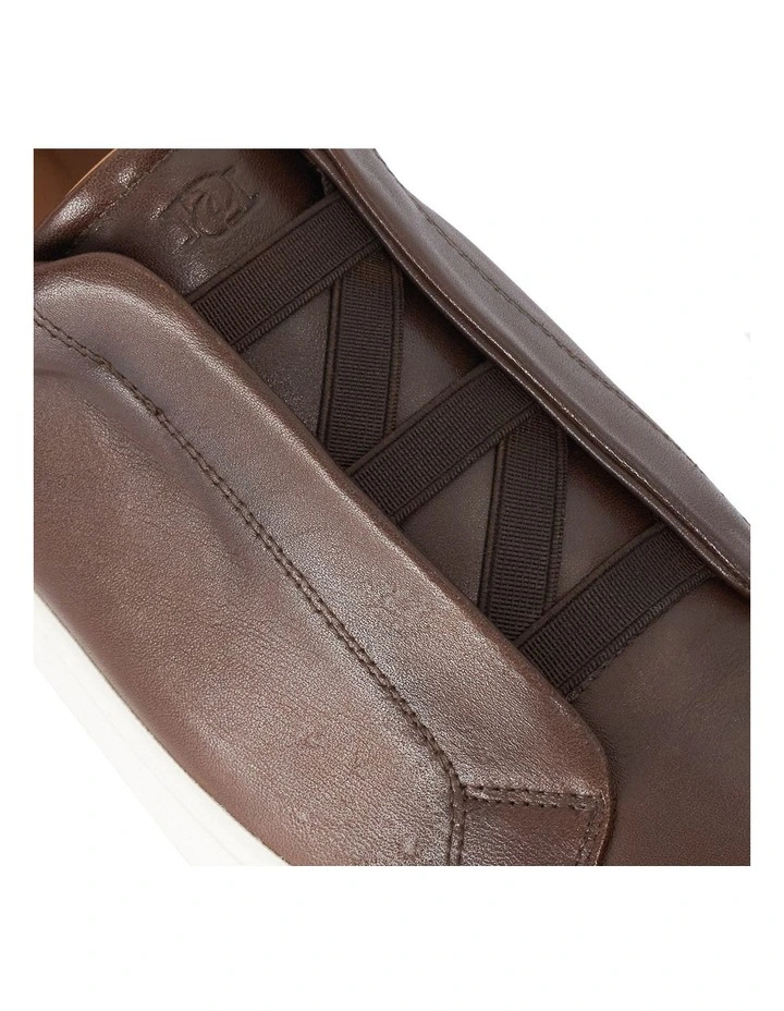 Troys Sneaker In Brown image 6