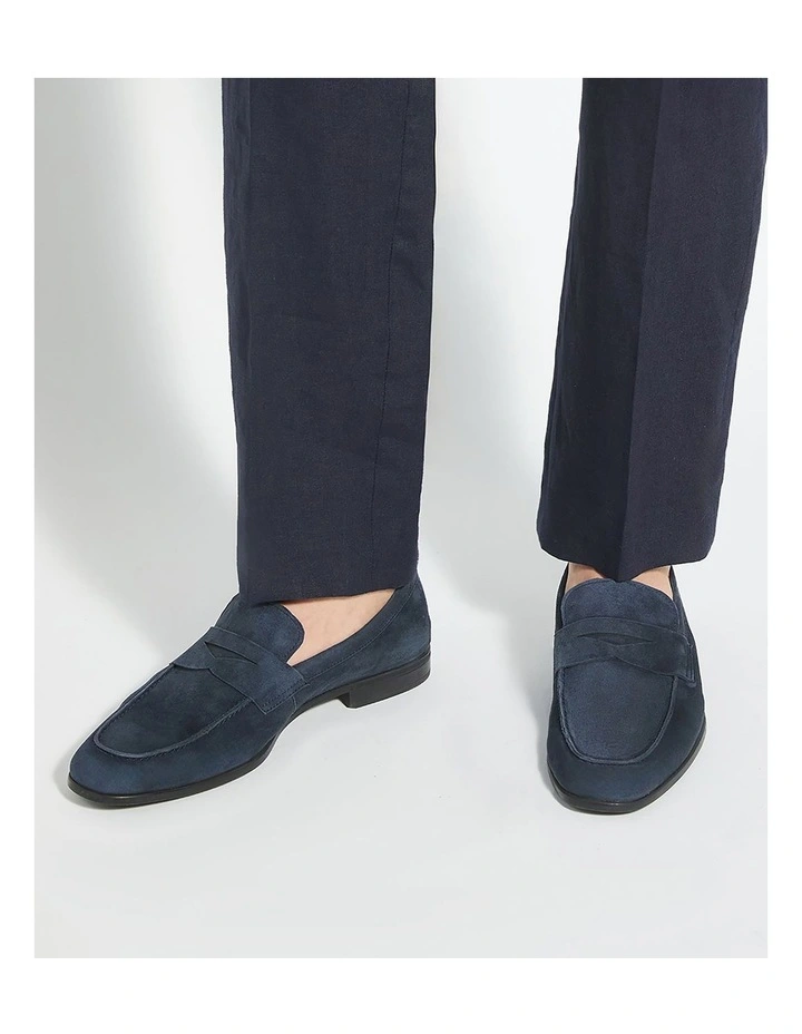 Barclays Loafer In Navy image 2