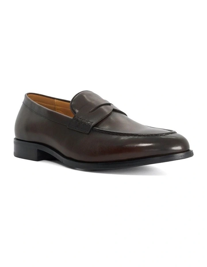 Skylers Loafer In Brown image 3