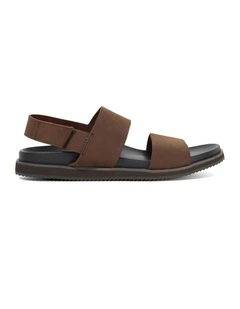 Idealistic Sandal In Brown