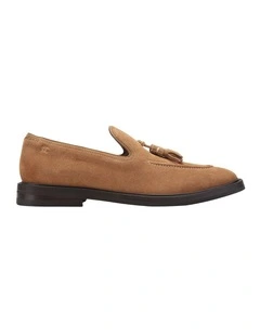Madison Loafer in Medium Natural