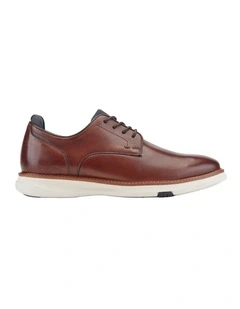 Luke Lace-Up Shoes in Brown
