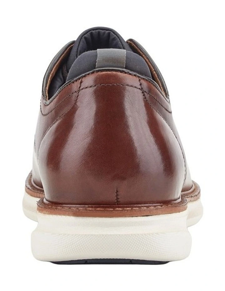 Luke Lace-Up Shoes in Brown image 5