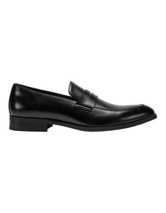 Moore Loafer in Black