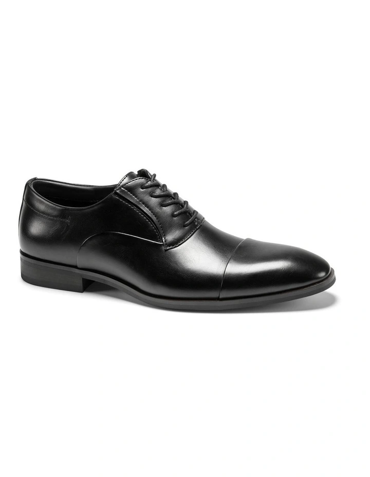 Heath Lace up Oxford in Black image 2