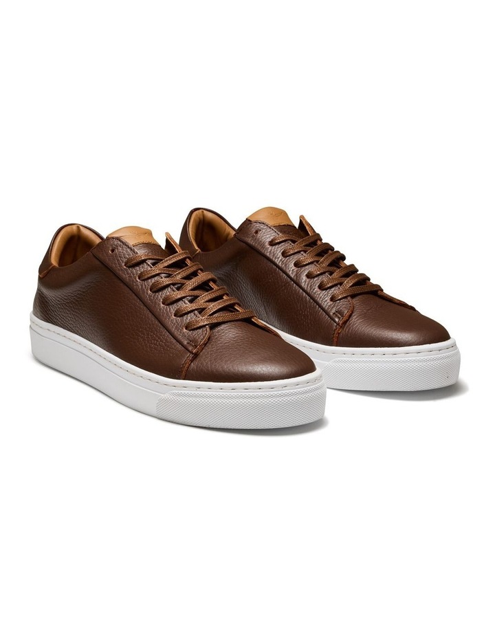 Deco 2.0 Sneakers in Chocolate image 2