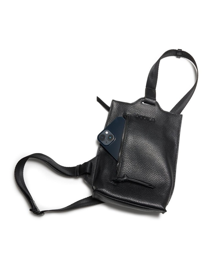 Montoro Utility Bag in Black image 4