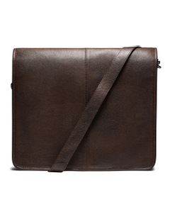 Valle Leather Messenger Bag in Brown