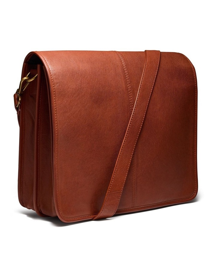Valle Leather Messenger Bag in Cognac image 3