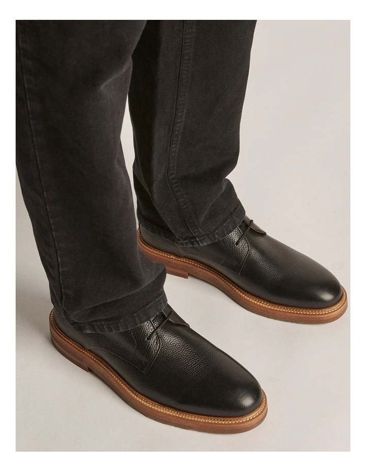 Dakar Leather Chukka Boots in Black image 6