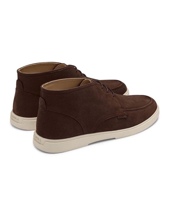 Breeze Nubuck Chukka Boots in Brown image 4
