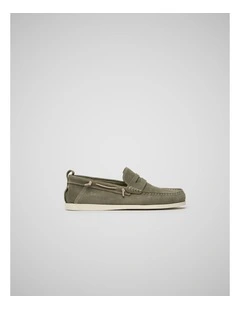 Victoria Loafer in Olive