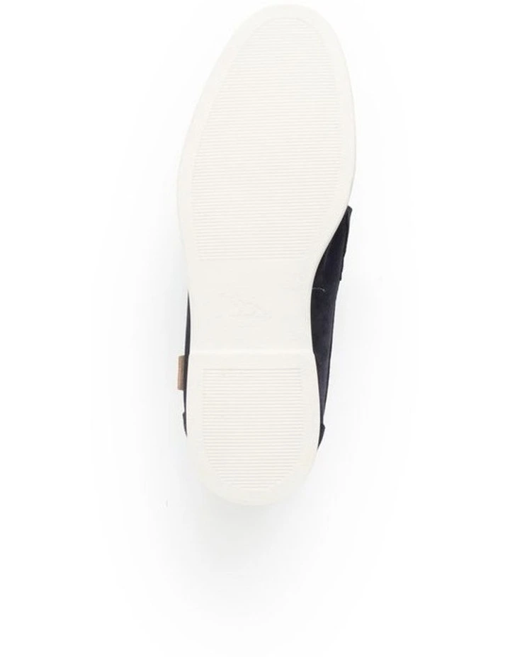 Marsden Bay Loafer in Navy image 7