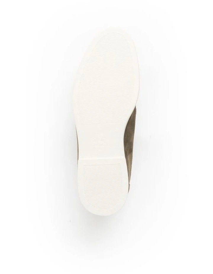 Marsden Bay Loafer in Olive image 7