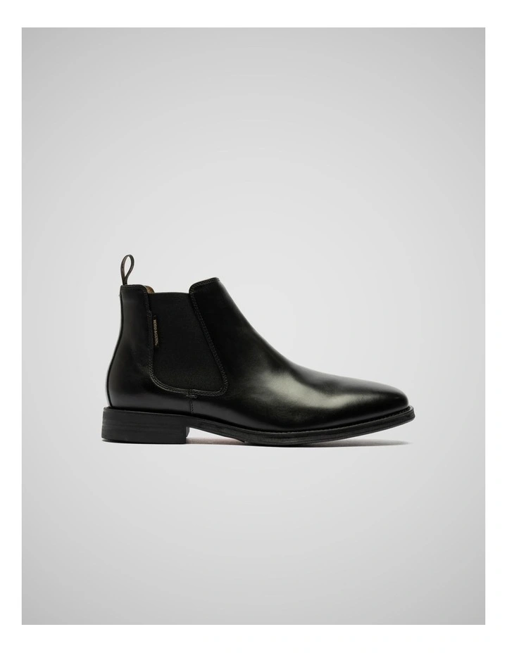 Russlands Chelsea Boot in Nero image 1
