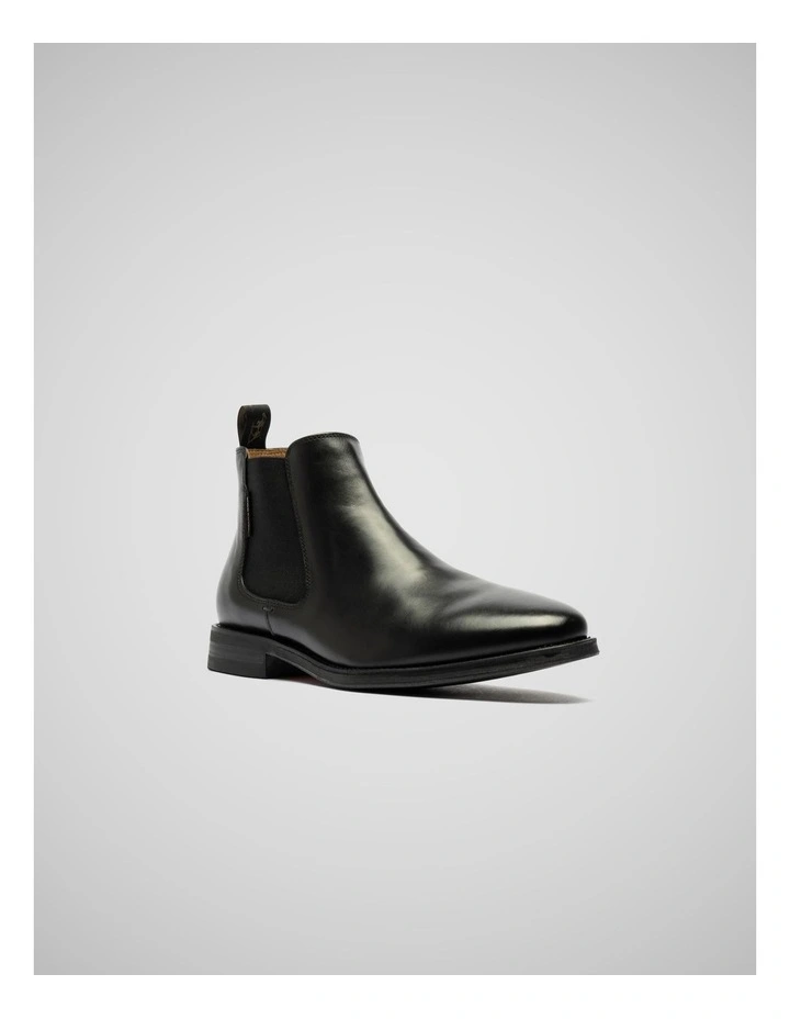 Russlands Chelsea Boot in Nero image 2