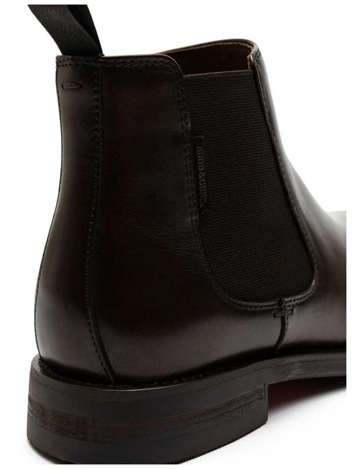 Russlands Chelsea Boot in Chocolate image 5