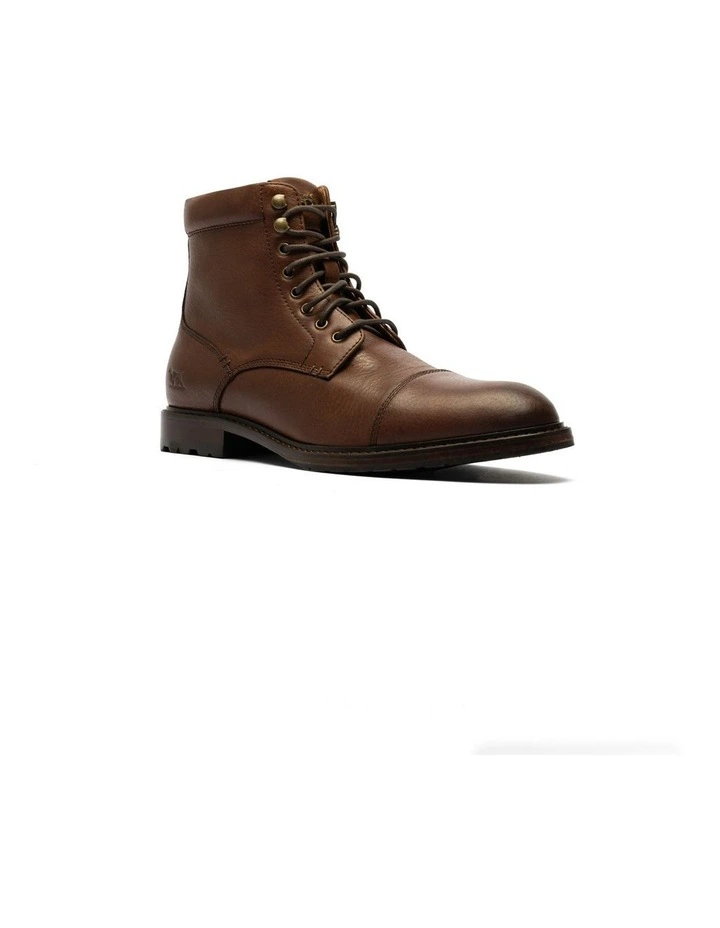 Glenorchy 1946 Military Boot in Cognac image 2