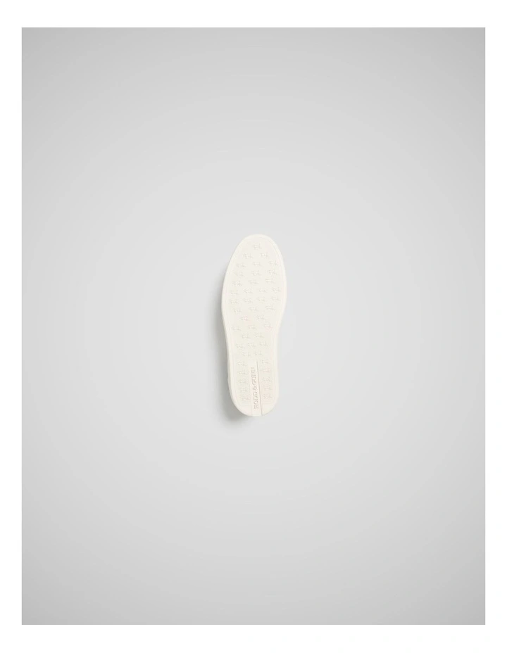 Bristol Sneaker in Chalk image 7