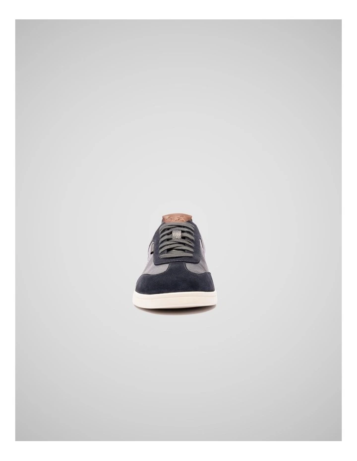 Bristol Sneaker in Navy image 4