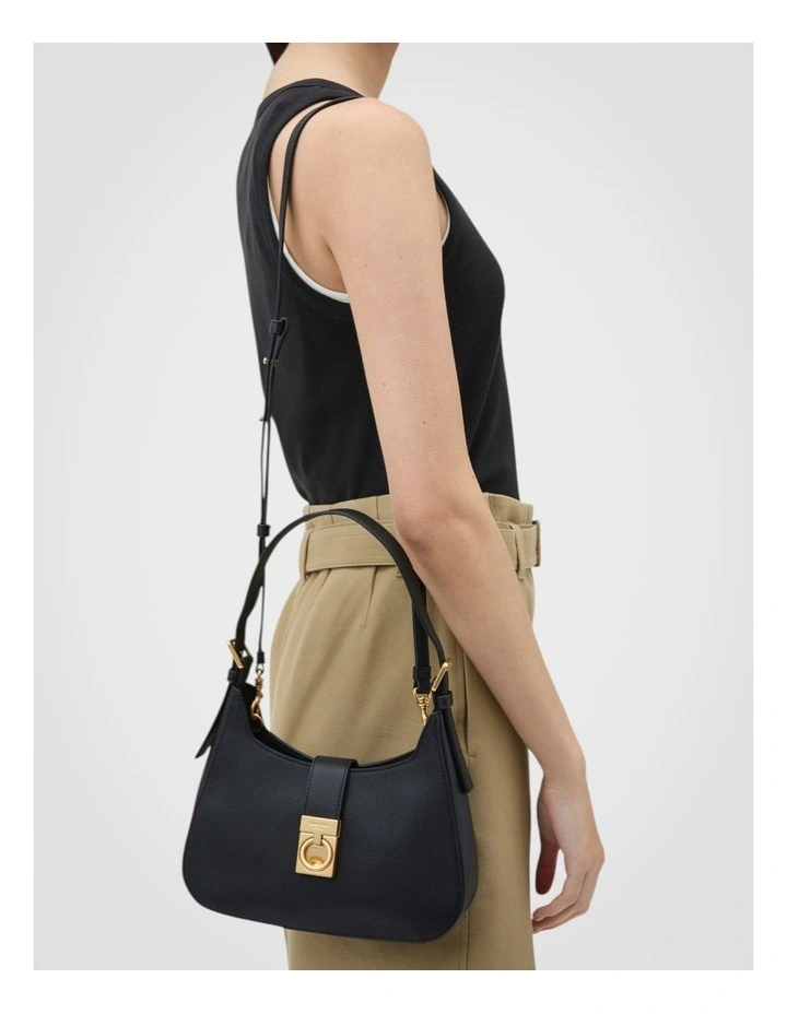 Yvonne Baguette Bag in Black image 7