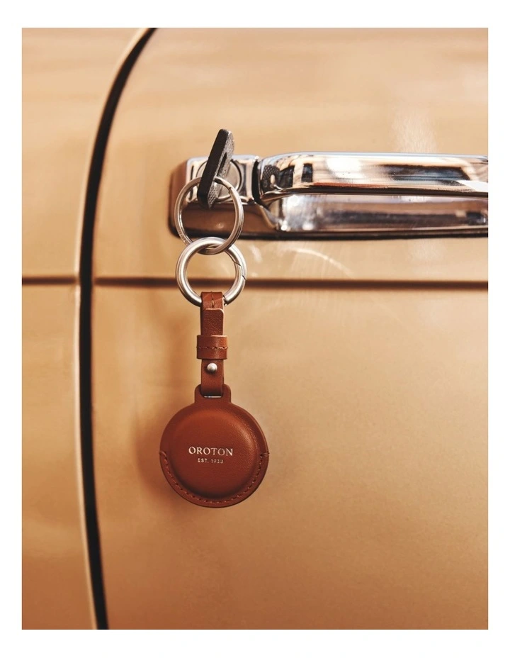 Larsen Air Tag Keychain in SADDLE BROWN image 4