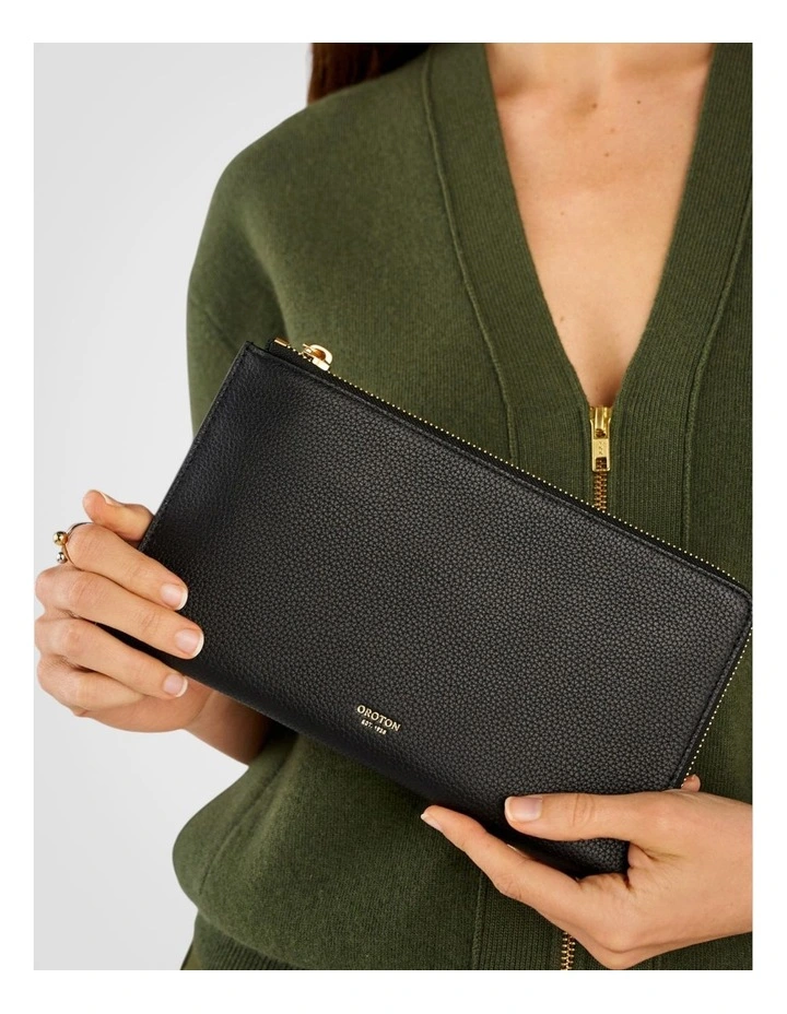 Eve Travel Wallet in Black image 4