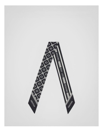 Black/Cream colour