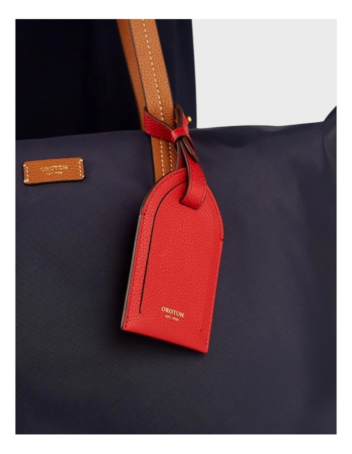 Eve Luggage Tag in Dark Ruby image 3
