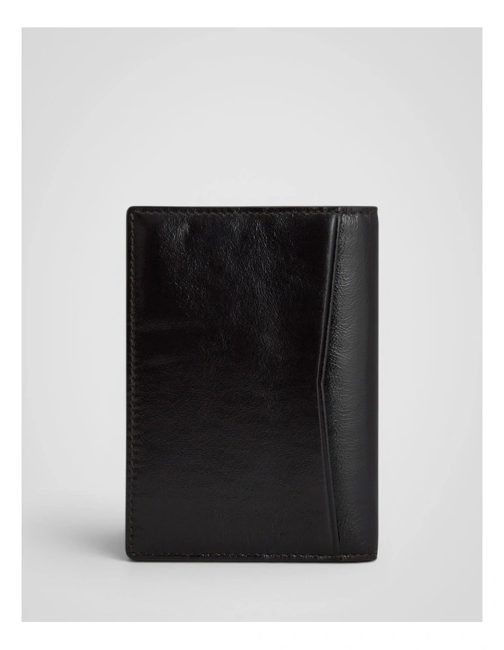 Jordan Crackle Passport Holder in Dark Chocolate image 2