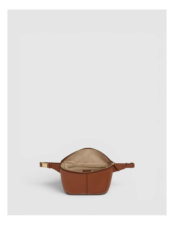 Lilly Belt Bag in Cognac image 3