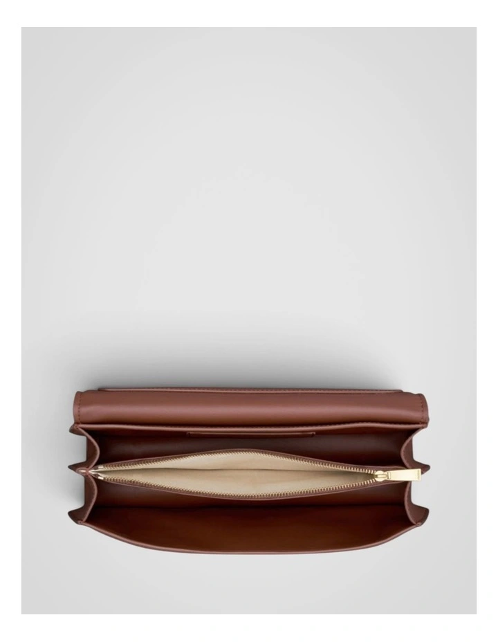 Ava Smooth Shoulder Bag in Chestnut image 3