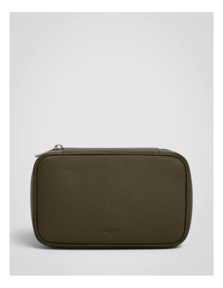 Oscar Pebble Tech Case in Forest Green image 1