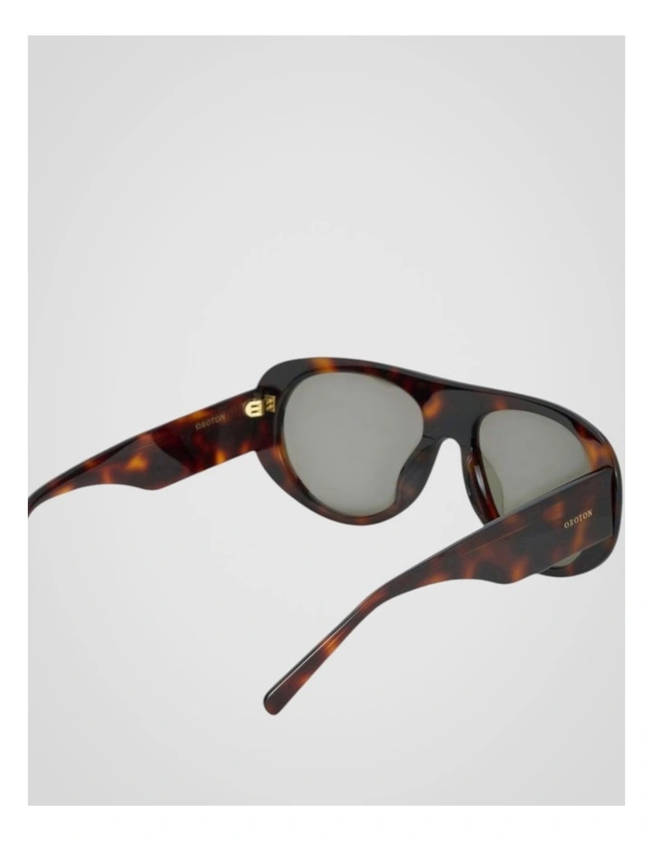 Charlie Sunglasses in Signature Tort image 2