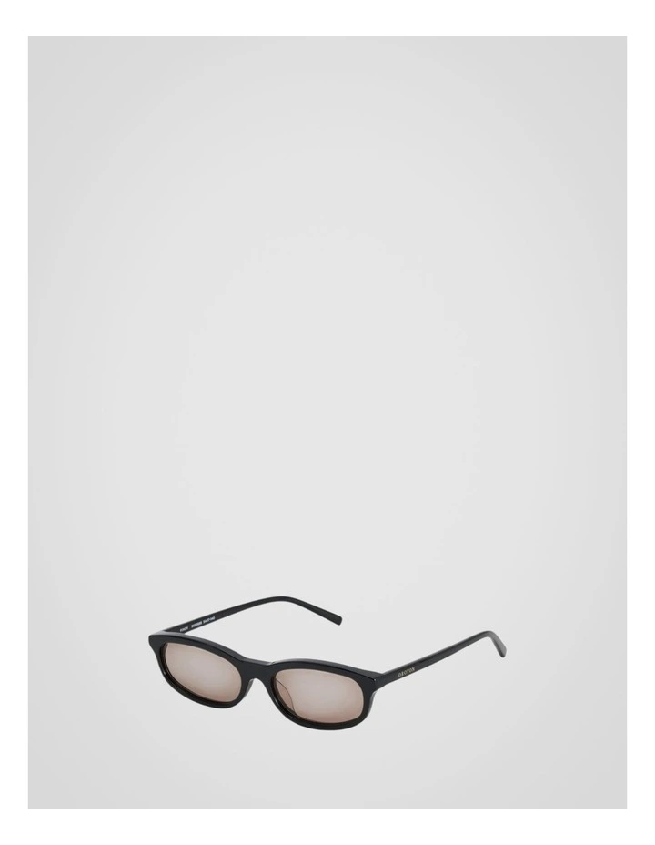 Finch Sunglasses in Black image 3