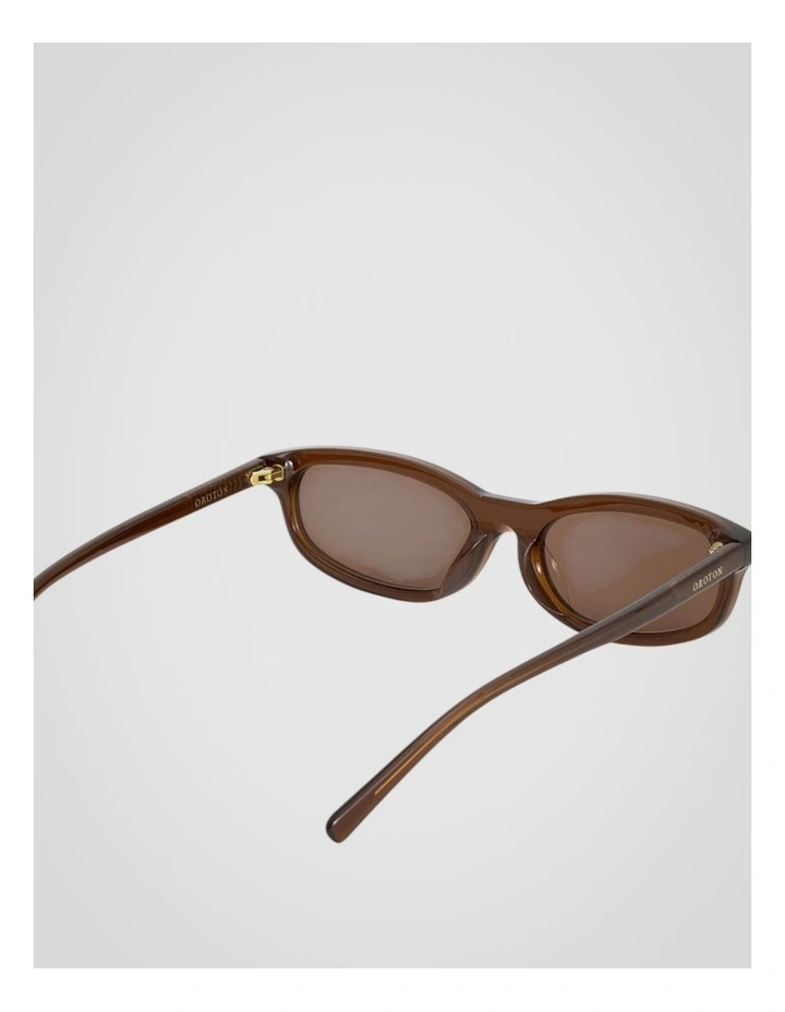 Finch Sunglasses in Chocolate image 2