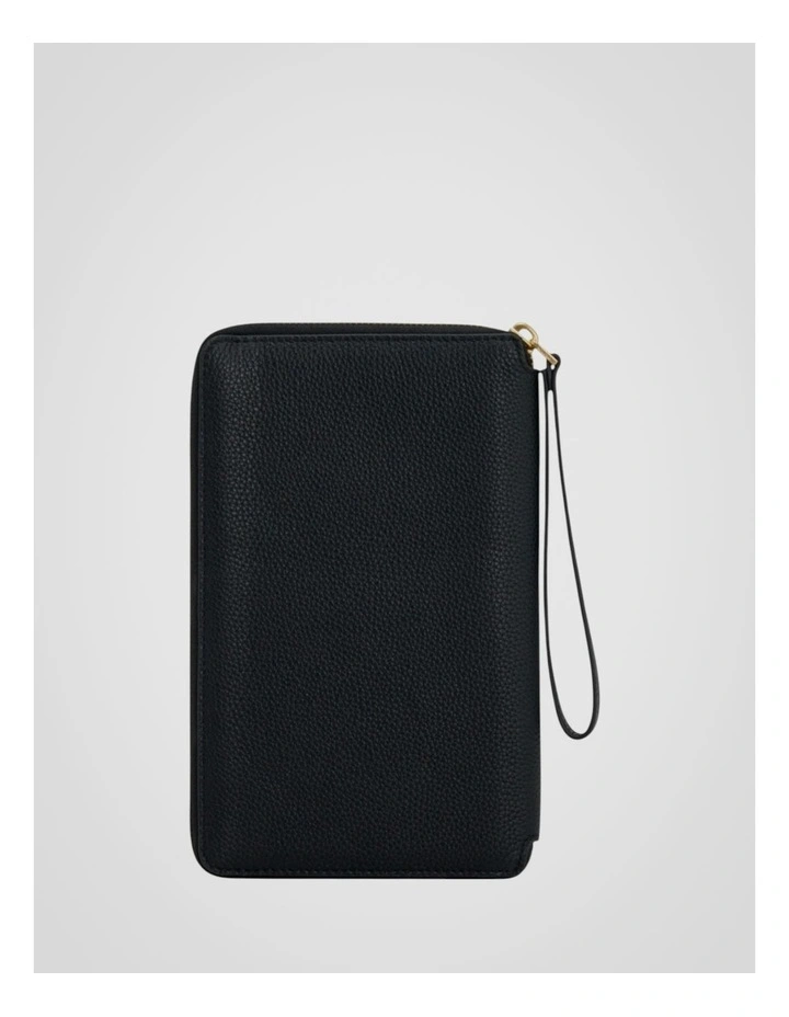 Eve Family Travel Wallet in Black image 2