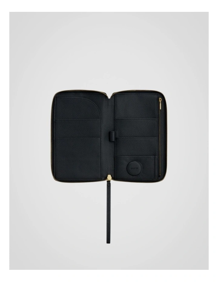 Eve Family Travel Wallet in Black image 3