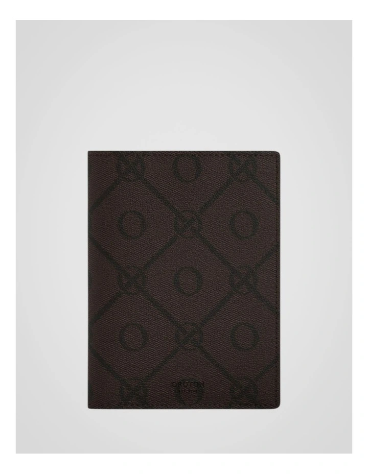 Ethan Signature Passport Cover in Chestnut Signature image 1