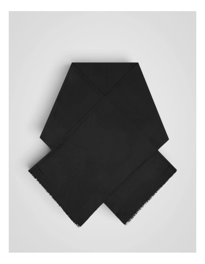 Hannah Light Weight 2 Tone Scarf in Black image 2