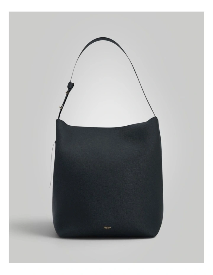 Alba Pebble Hobo in Black image 1