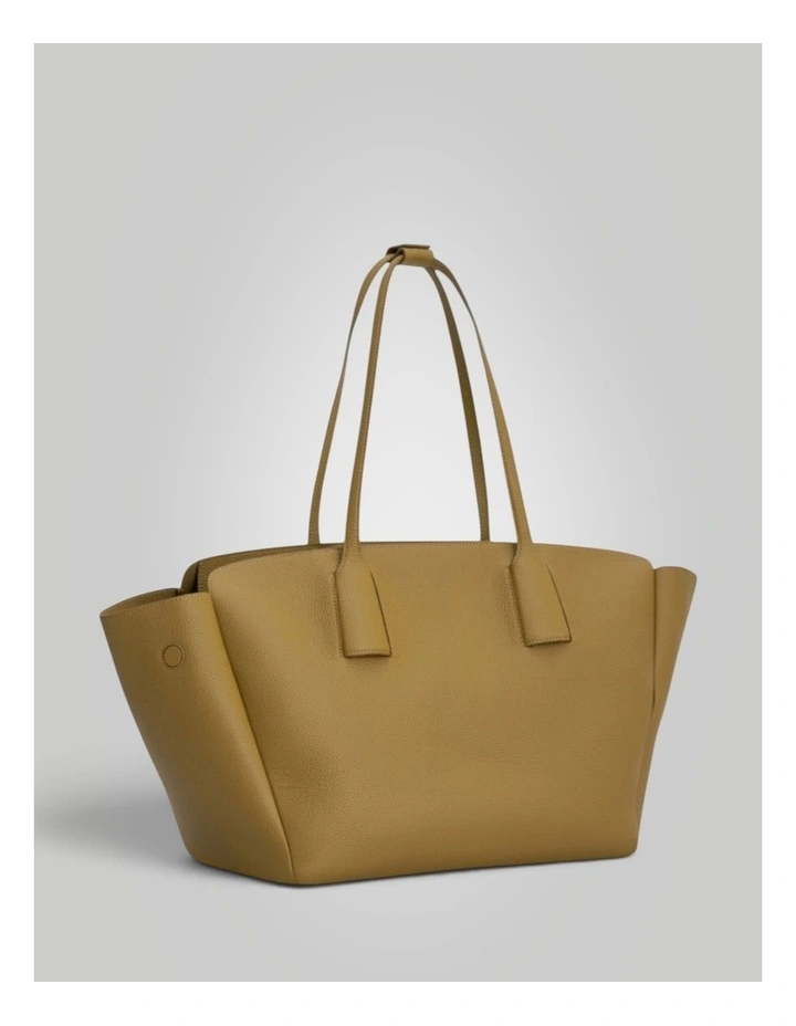 Alba Pebble Medium Tote in Sepia image 2