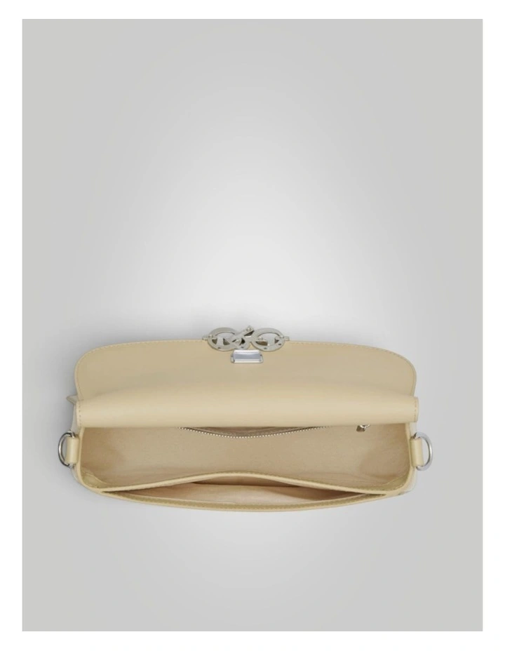 Olivia Smooth Day Bag in Blonde image 3