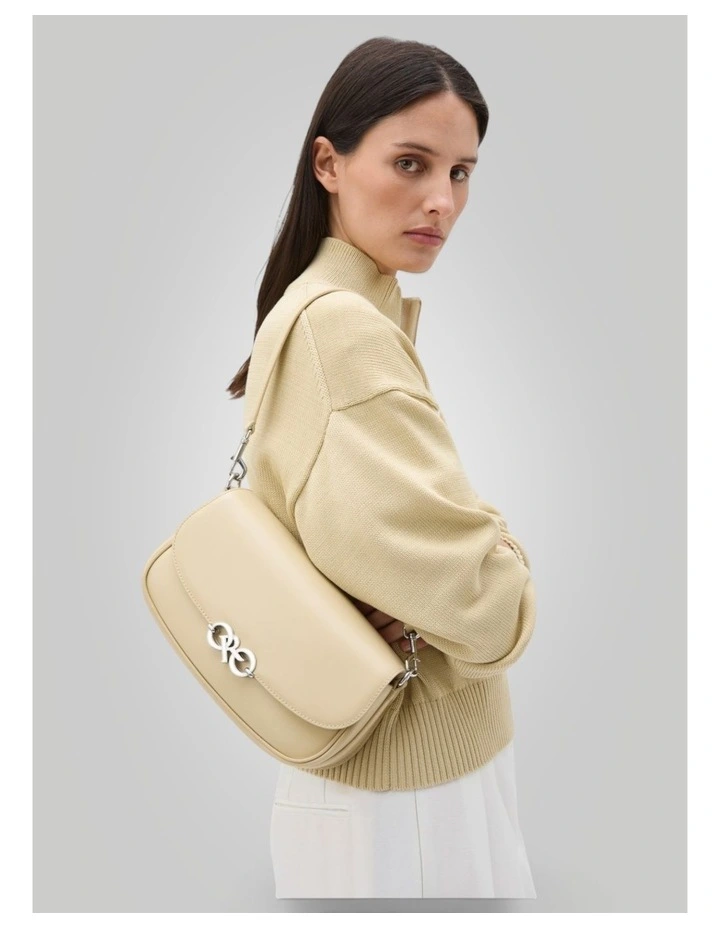 Olivia Smooth Day Bag in Blonde image 4