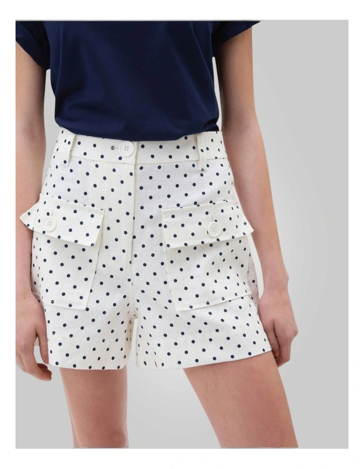 Linen Spot Short in Antique White image 3
