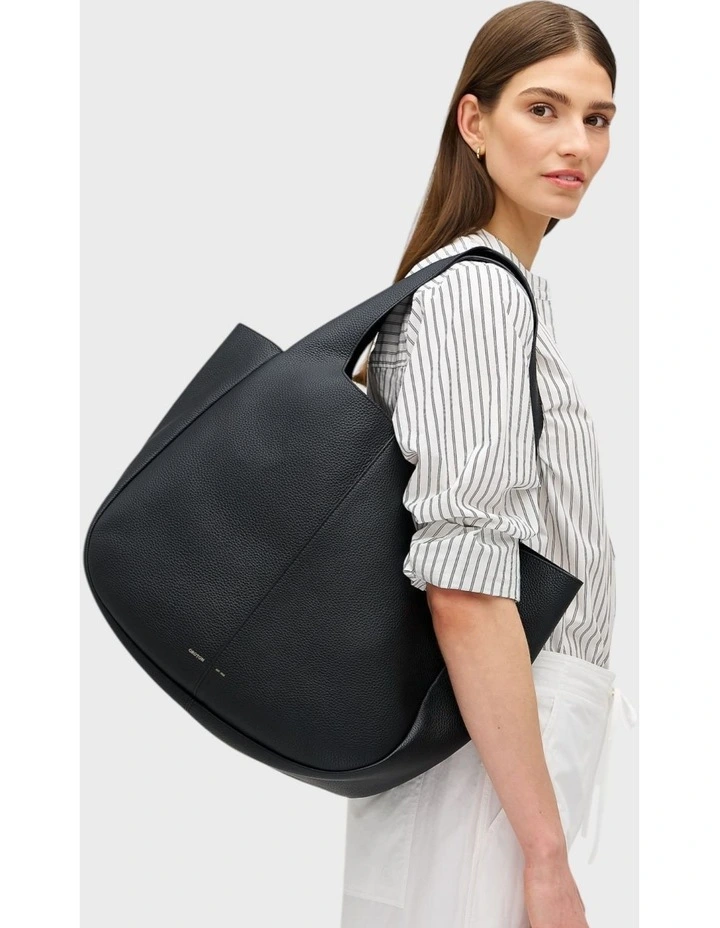 Emilia Large Tote in Black image 5