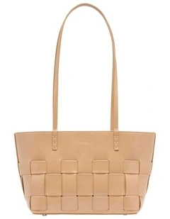 Skye Shoulder Bag in Natural