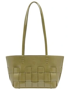 Skye Shoulder Bag in Green