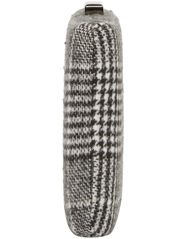 Maya Black/White Clutch image 3