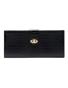 Sleek Fold Clutch in Black